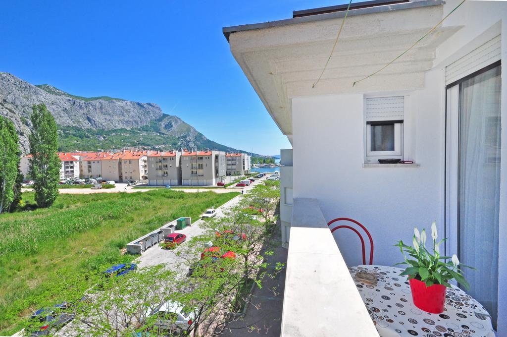 Apartment Luna Omiš Zimmer foto